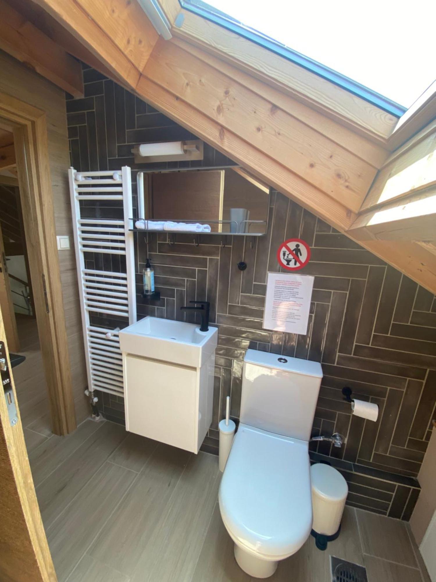 Appartement Aristi Boutique Stonehouse With Attic Extérieur photo