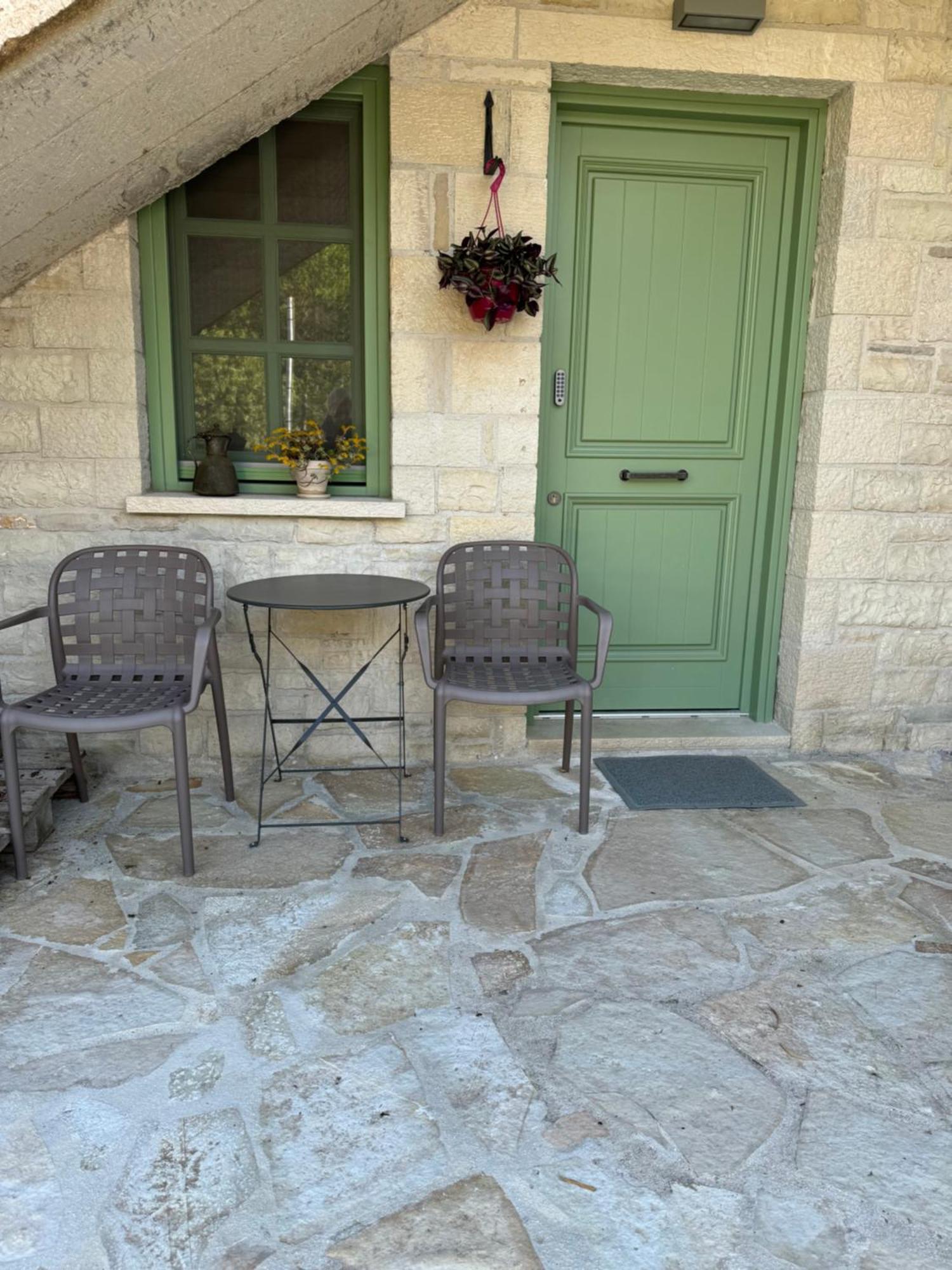 Appartement Aristi Boutique Stonehouse With Attic Extérieur photo