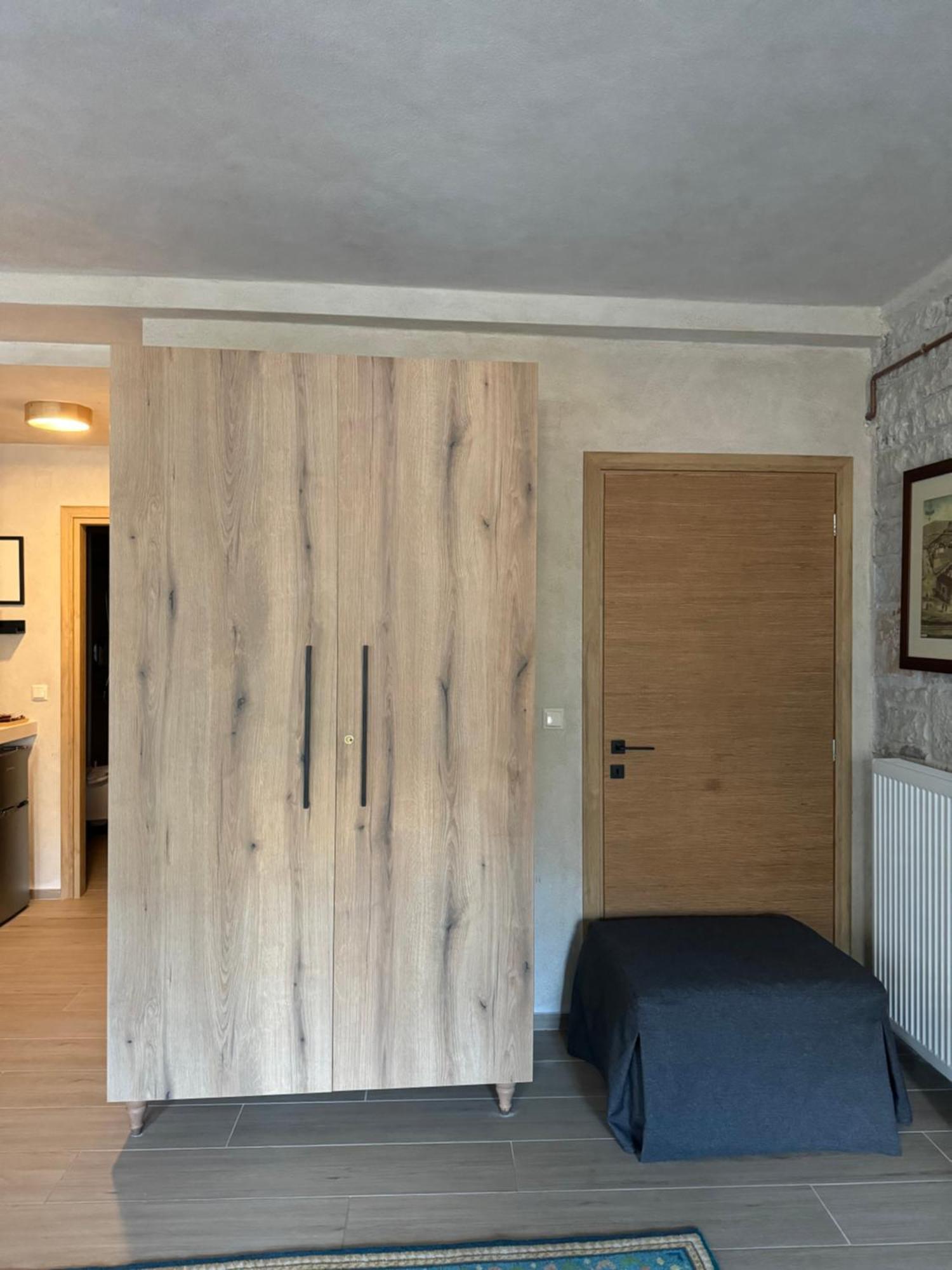 Appartement Aristi Boutique Stonehouse With Attic Extérieur photo