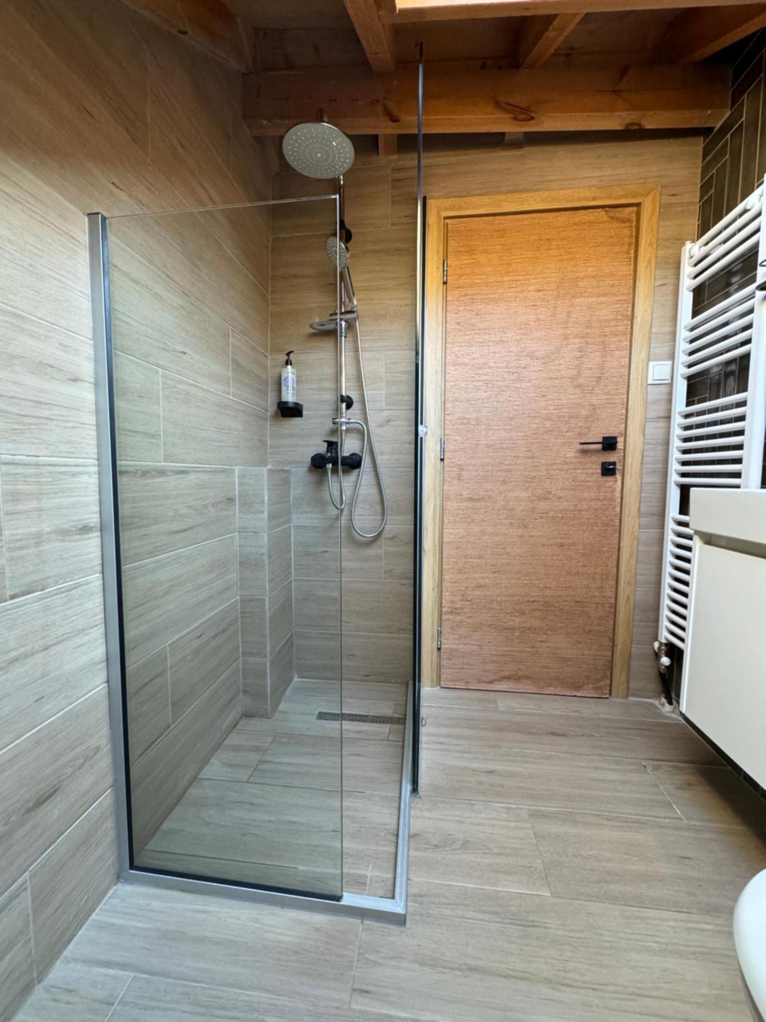 Appartement Aristi Boutique Stonehouse With Attic Extérieur photo